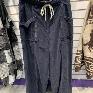 NWT Angie navy corduroy wide leg pant.